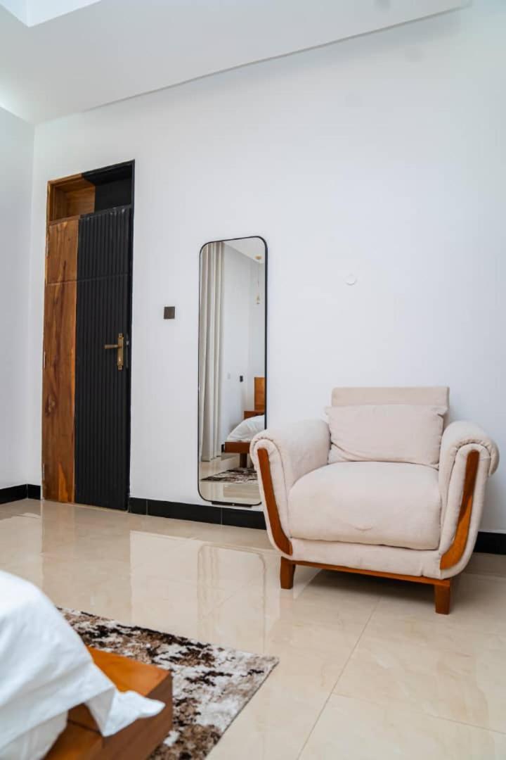 Appartement Unit Number 1 à Nkunjila Extérieur photo