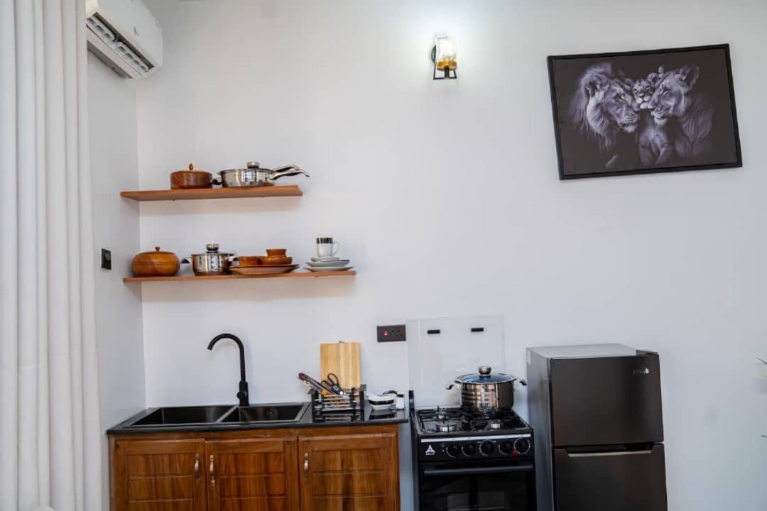 Appartement Unit Number 1 à Nkunjila Extérieur photo
